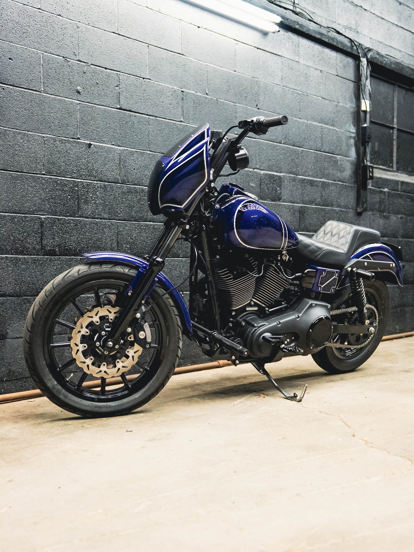 2002 FXDX 6K MILES. FRESH BUILD