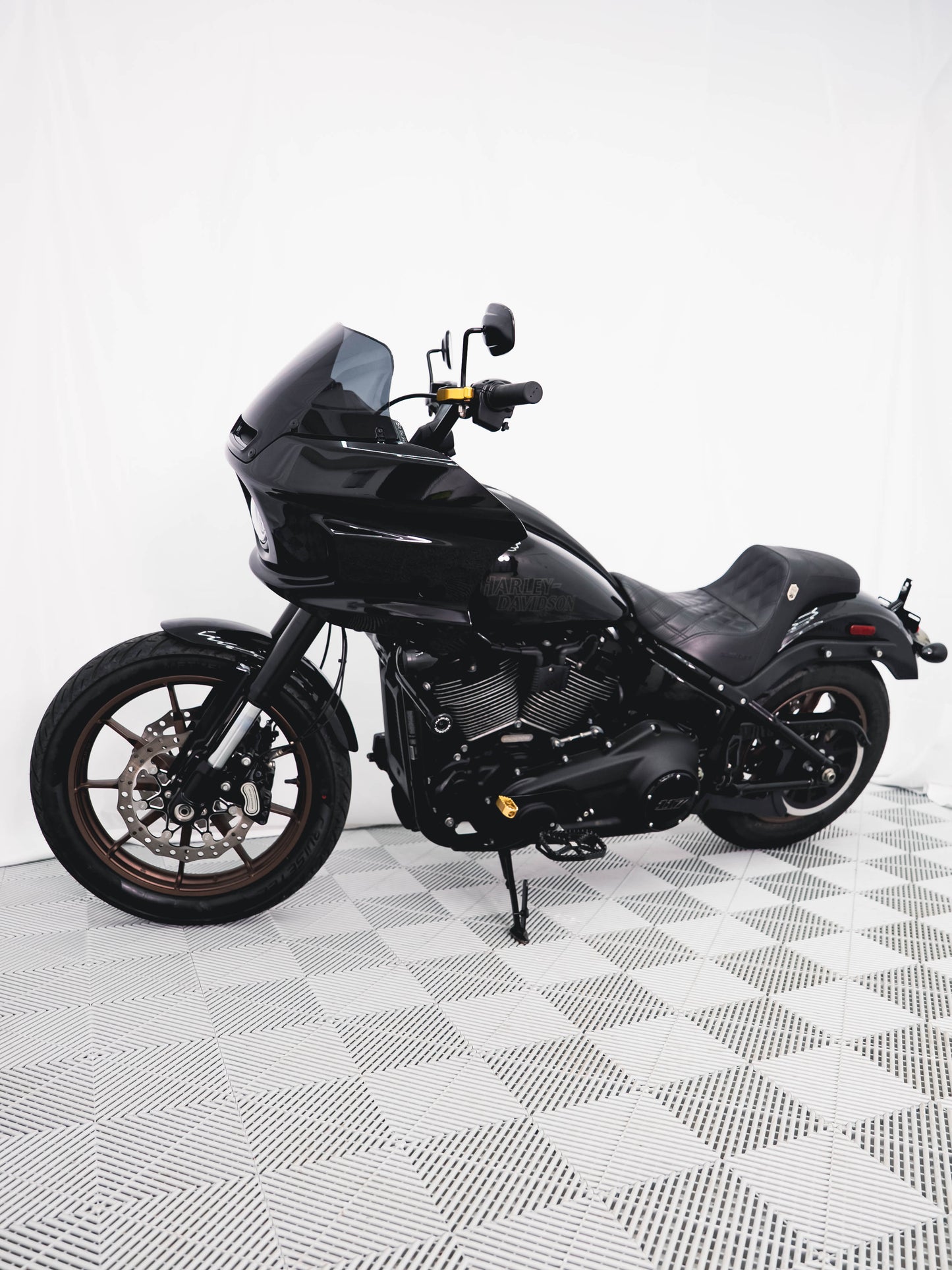 2022 LOW RIDER ST