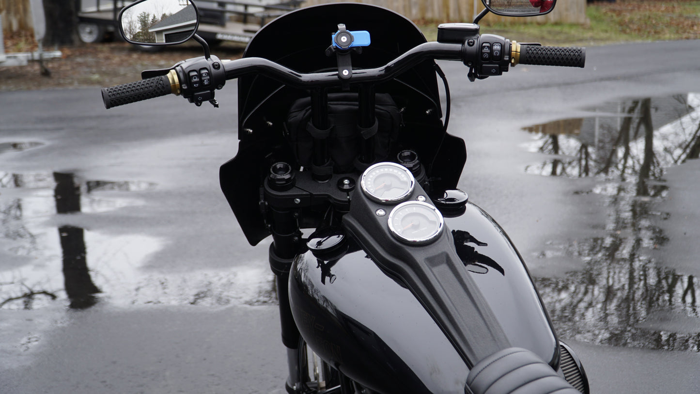 2021 FXLRS 135HP/158TQ