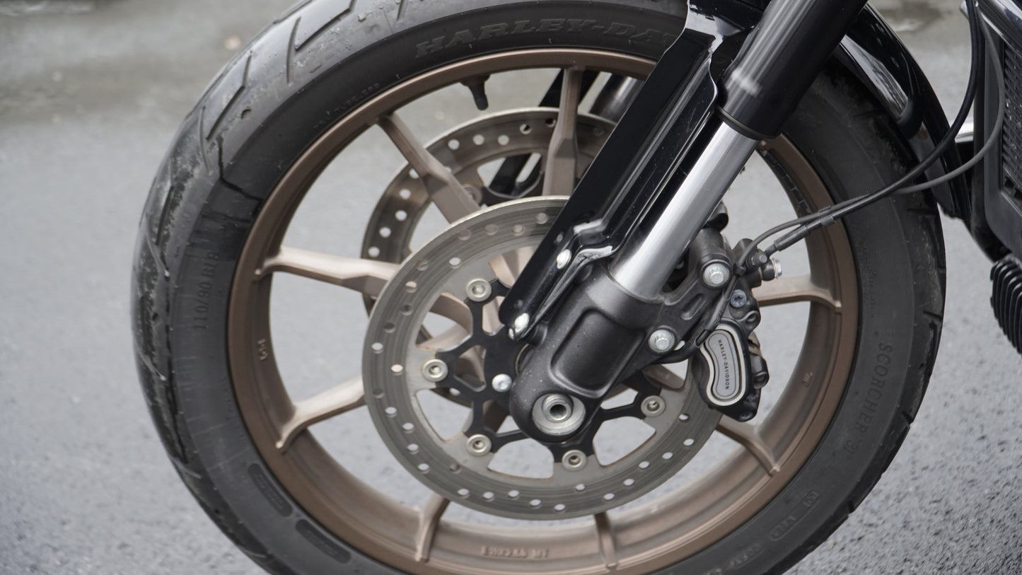 2021 FXLRS 135HP/158TQ