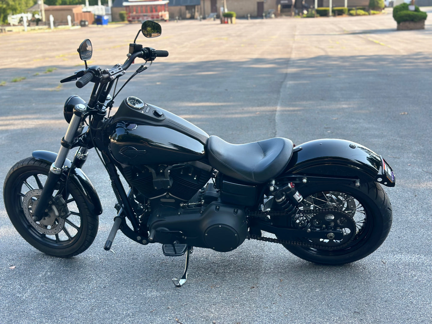 2015 FXDB