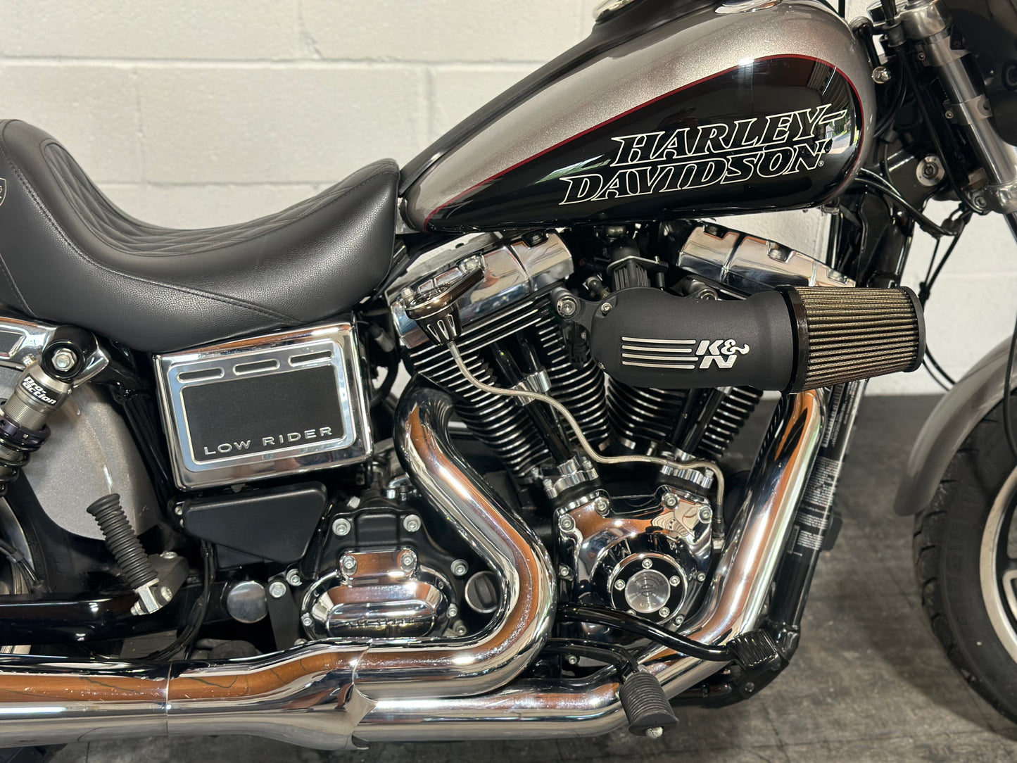 2016 FXDL