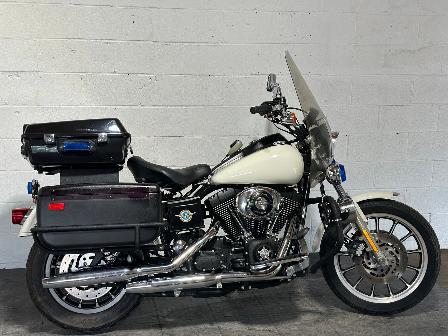 2004 FXDP