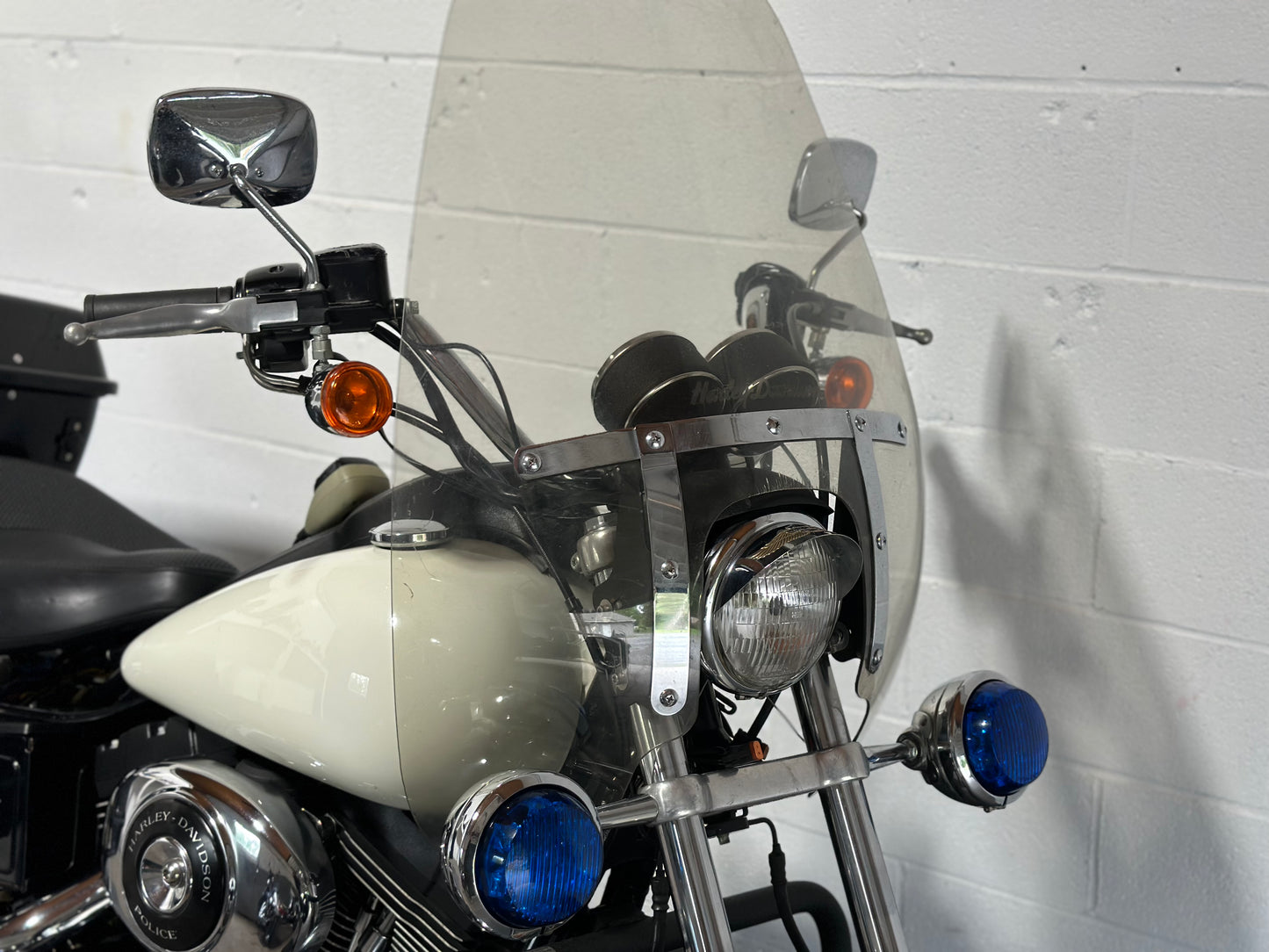 2004 FXDP