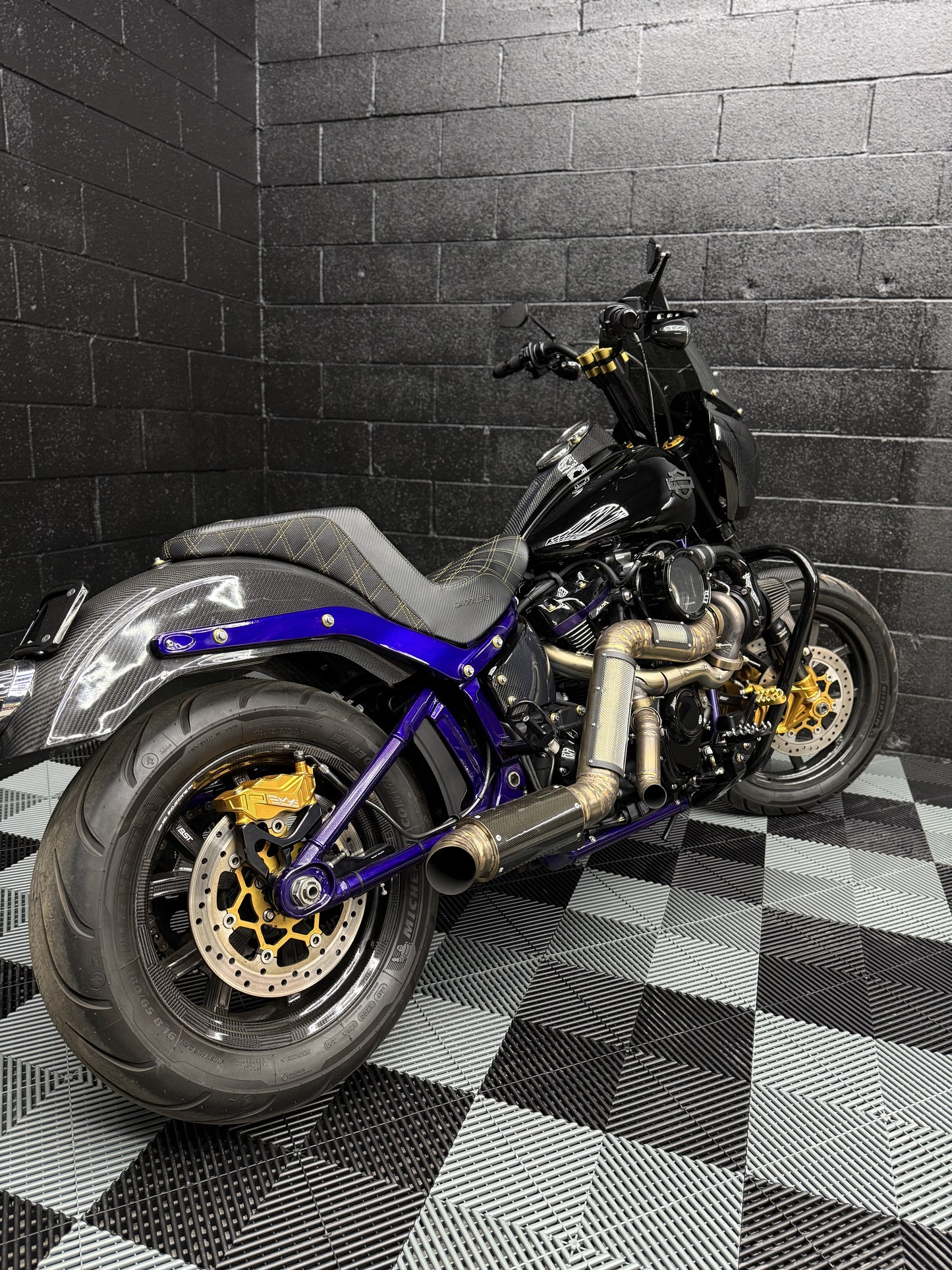 2020 CARBON FXLRS 190HP!