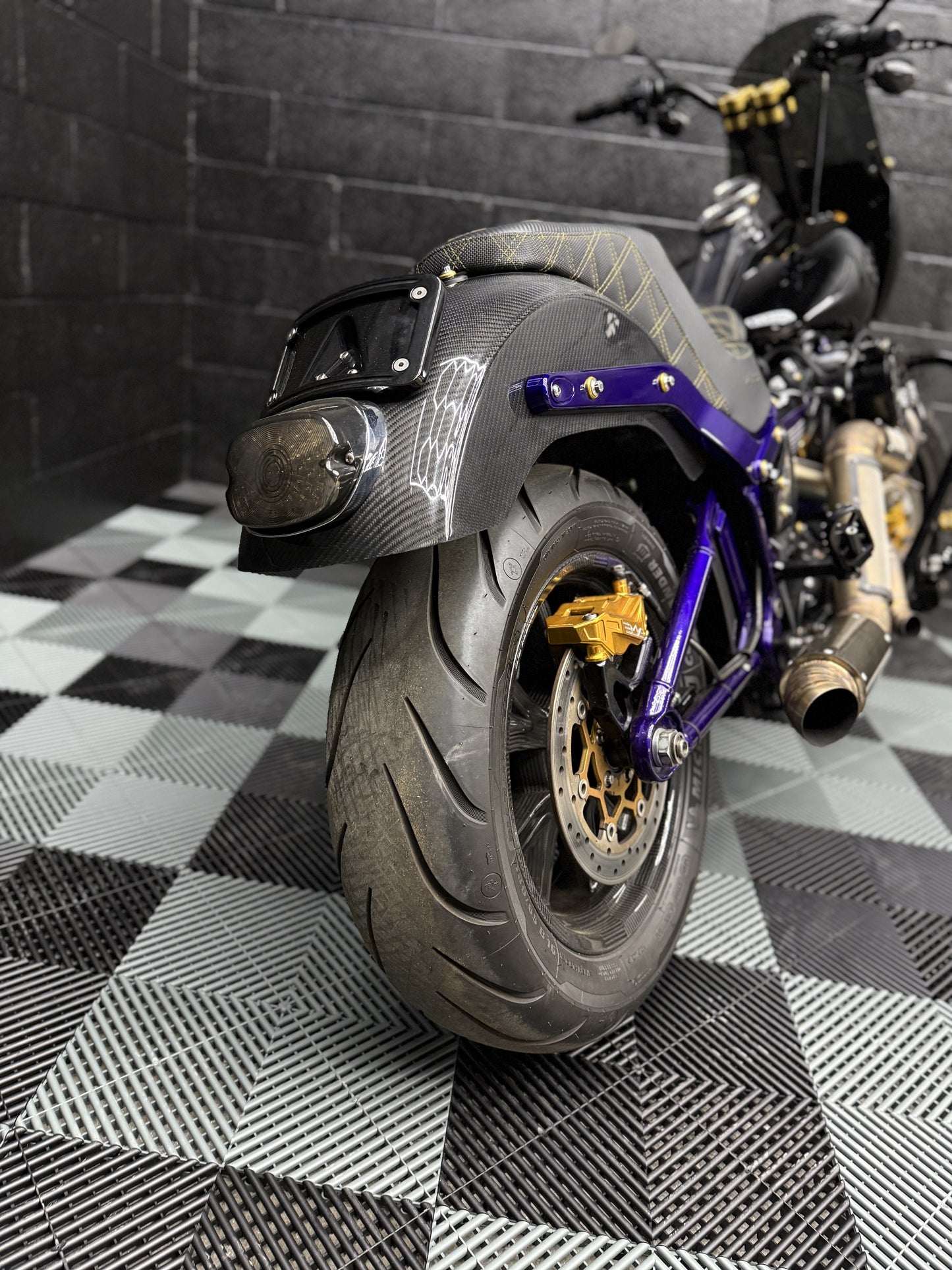 2020 CARBON FXLRS 190HP!