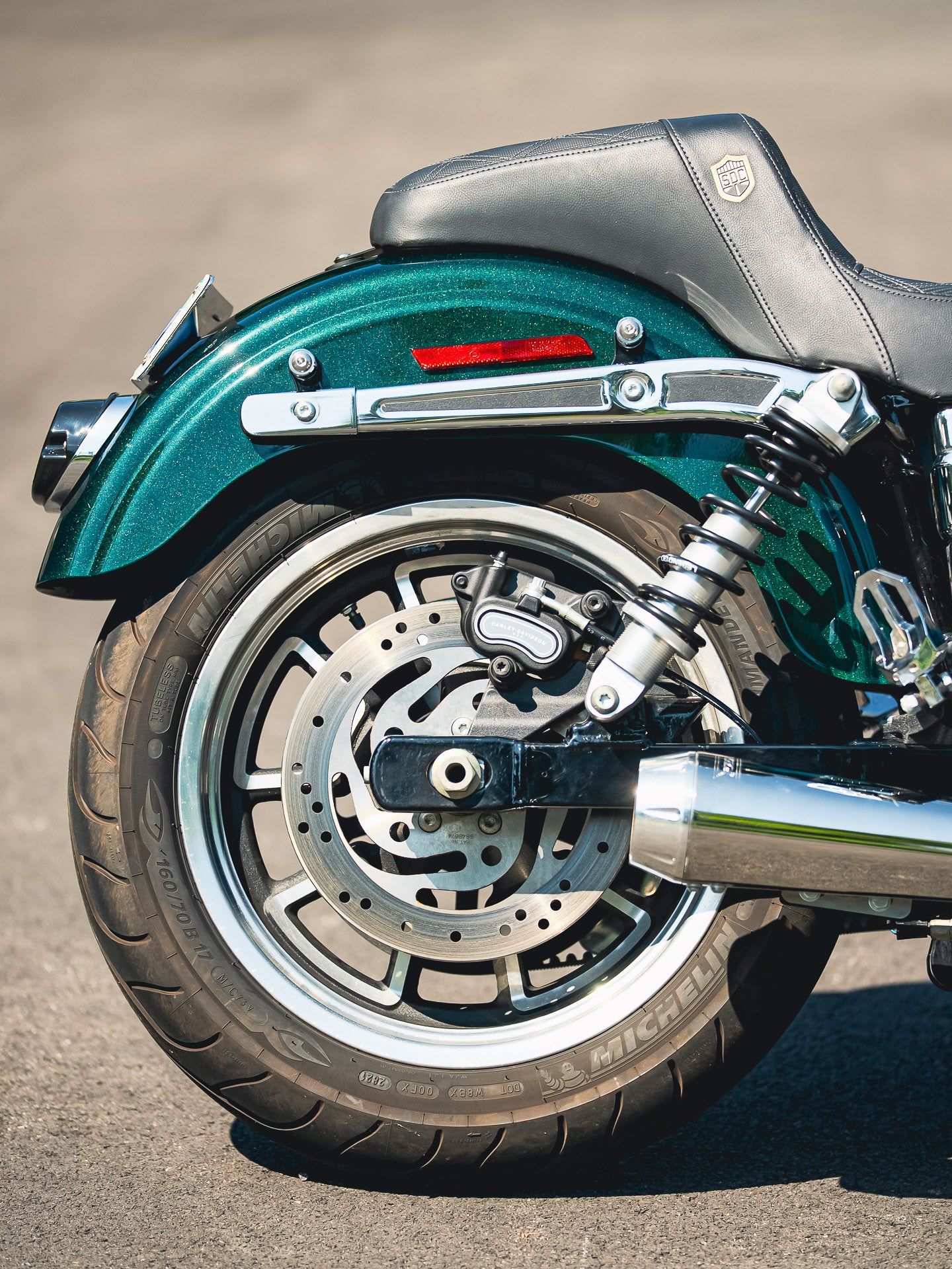 2015 FXDL