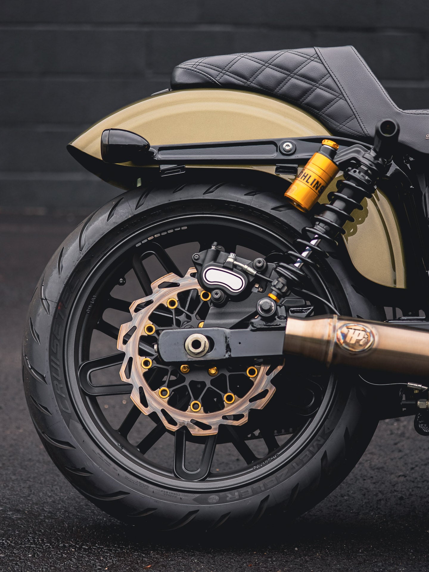 2017 FXDB