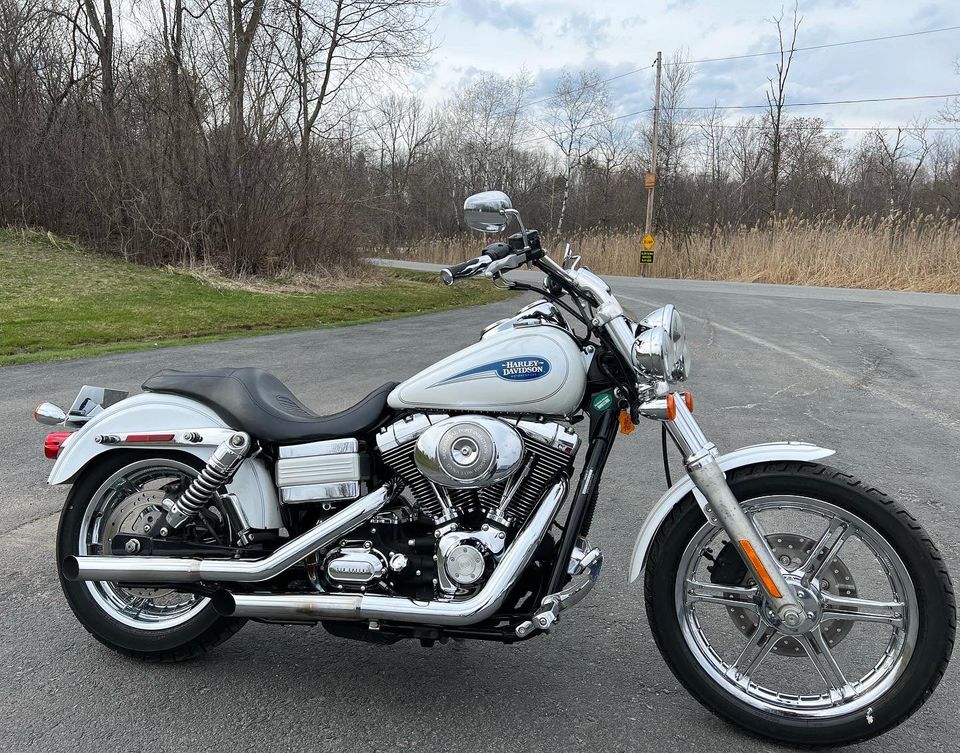 2006 FXDL