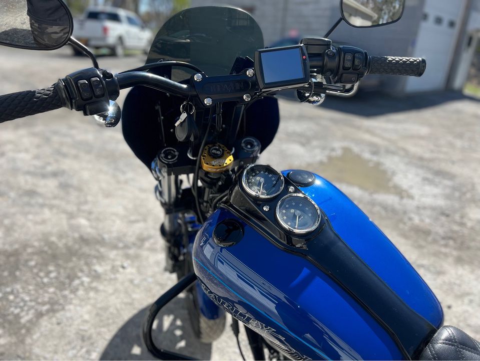 2016 FXDL