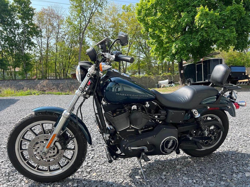 2002 FXDX