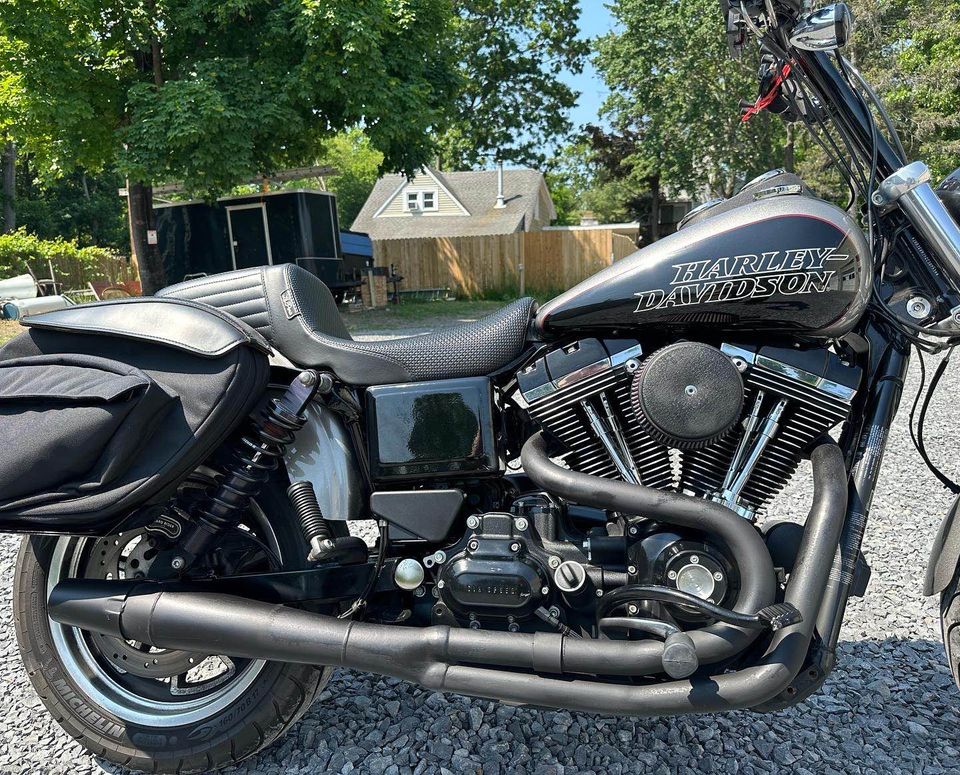 2016 FXDL