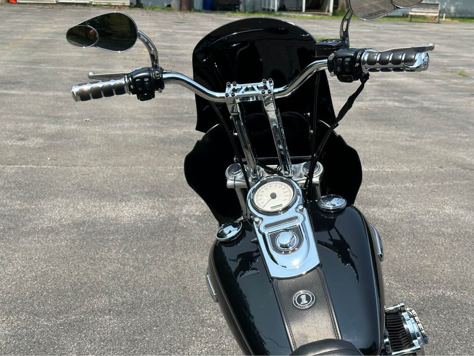 2008 Super Glide Custom