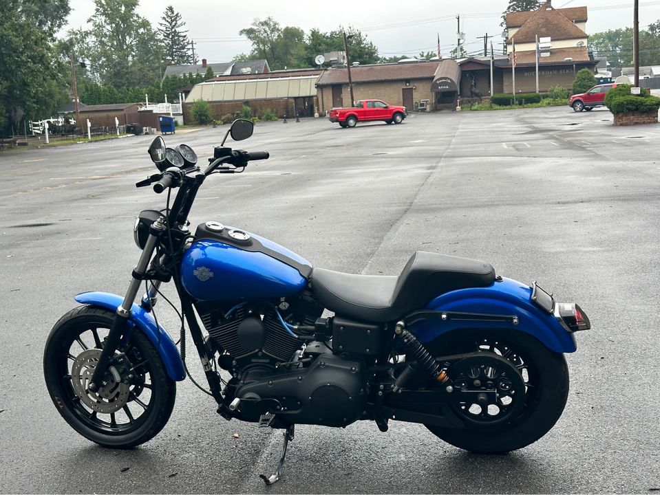 2000 FXDX