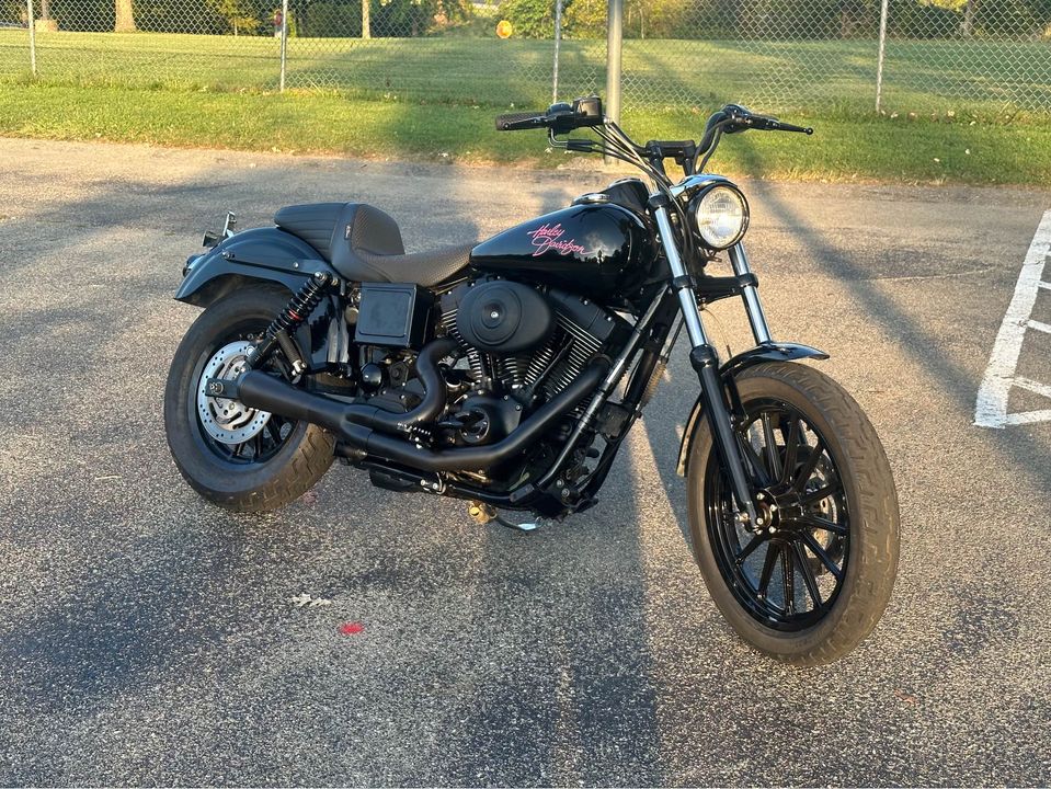 2002 FXDL