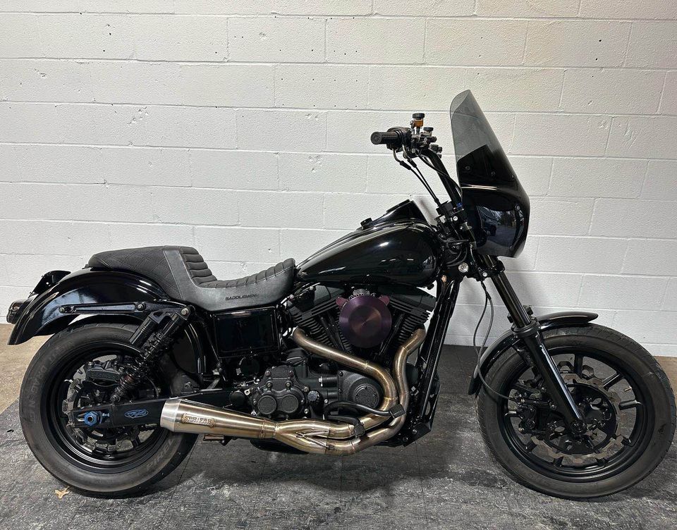 2015 FXDB