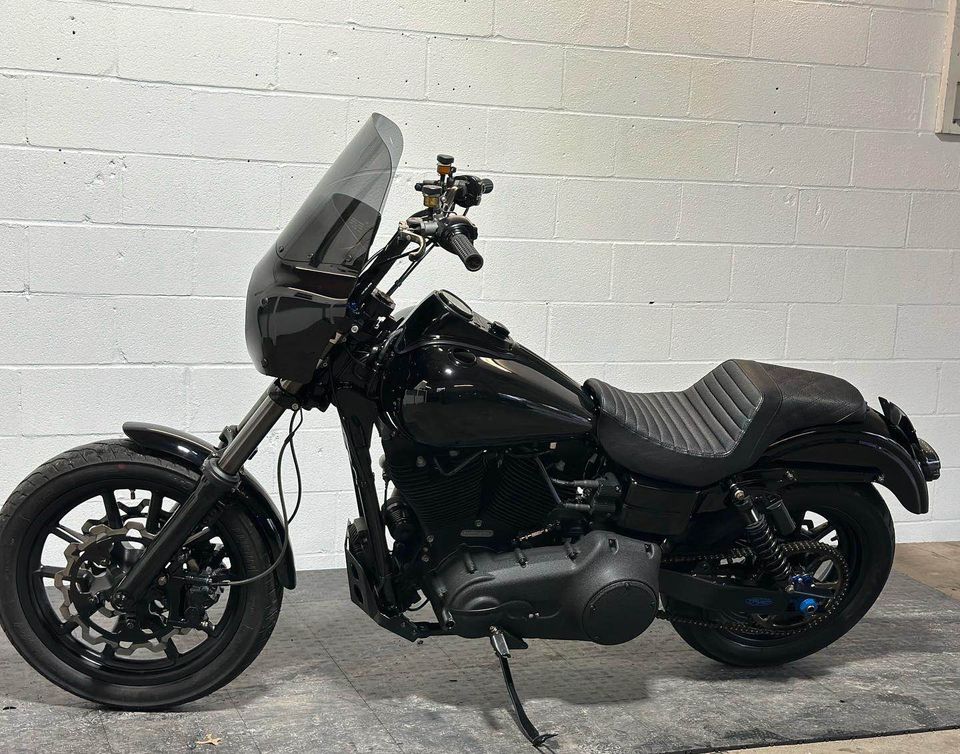 2015 FXDB