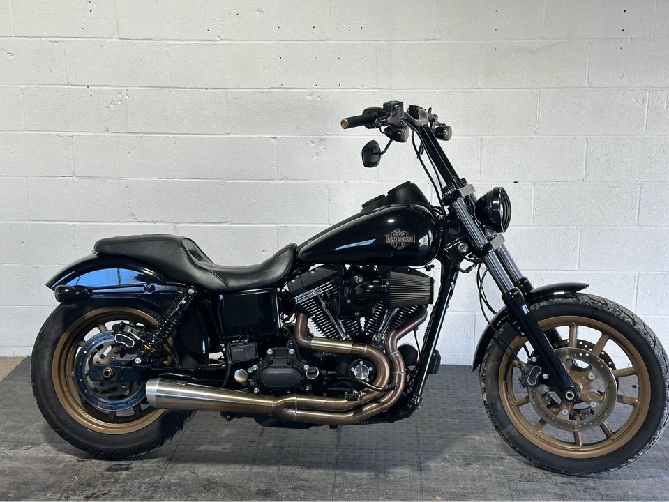 2017 FXDLS β Frasermoto