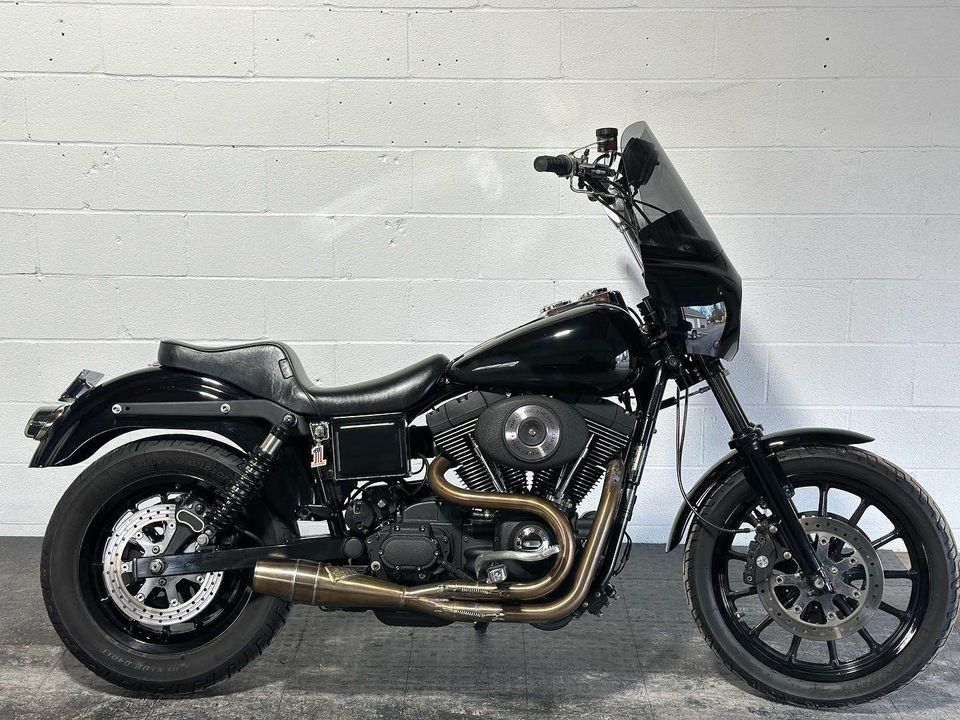 2001 FXDX