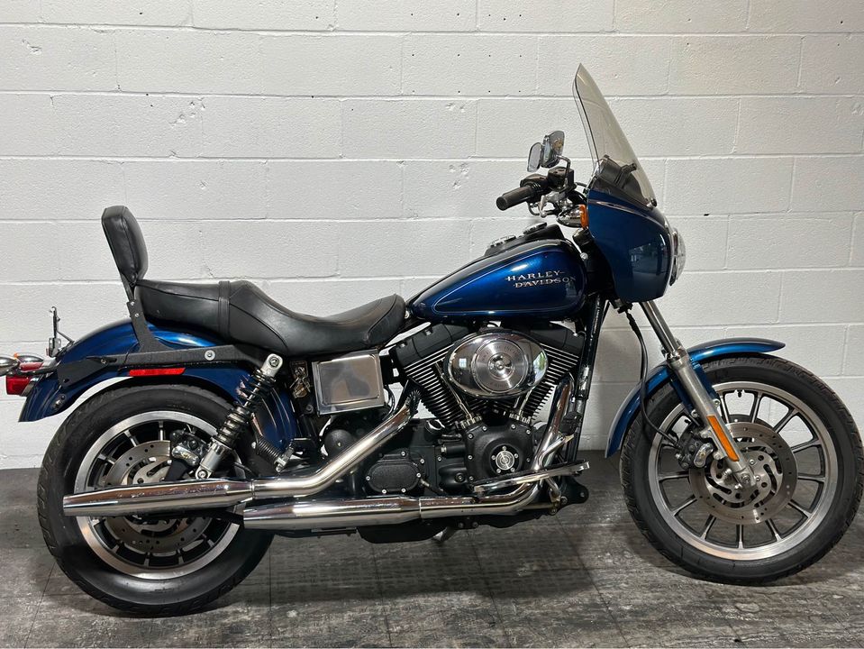 2001 FXDXT