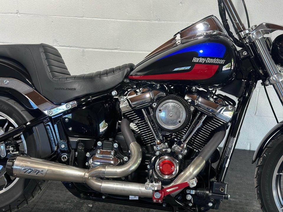 2019 FXLR