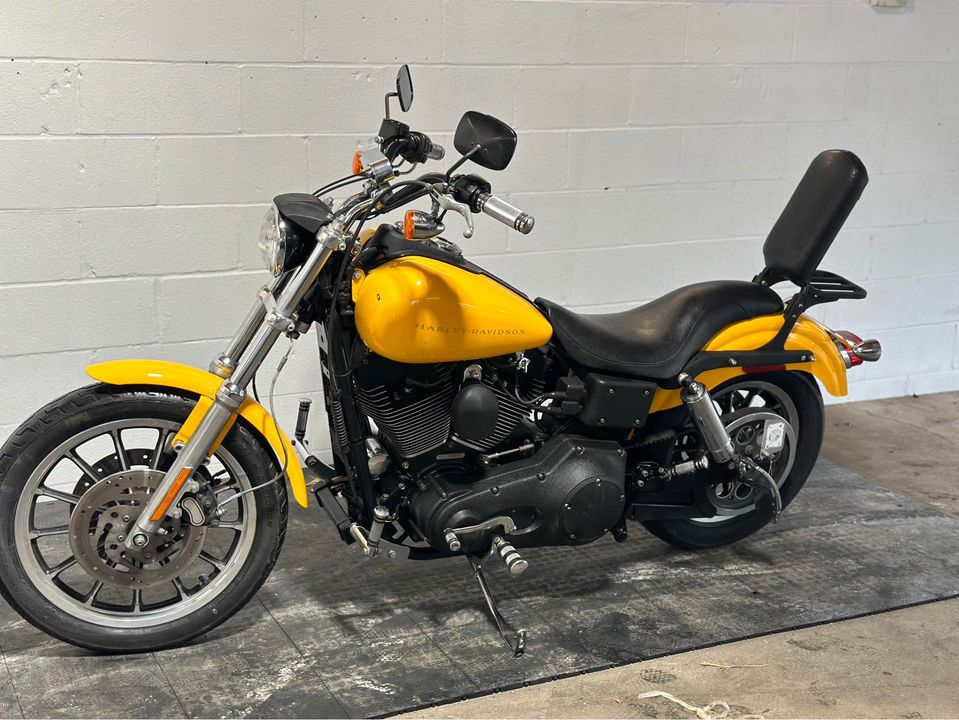 2001 FXDX