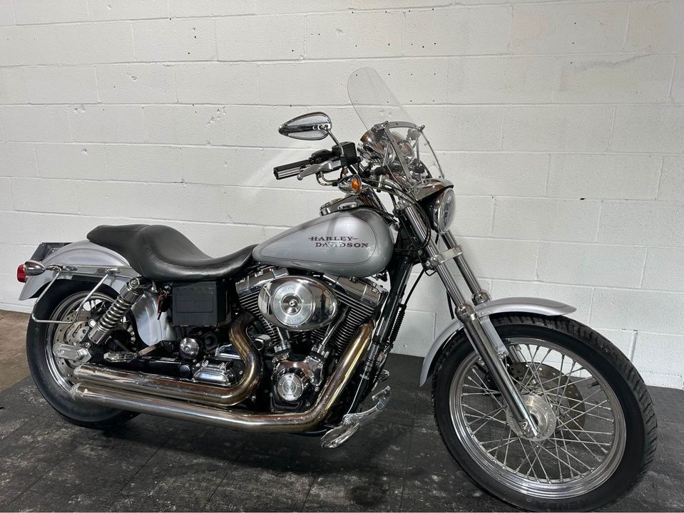 2002 FXDL