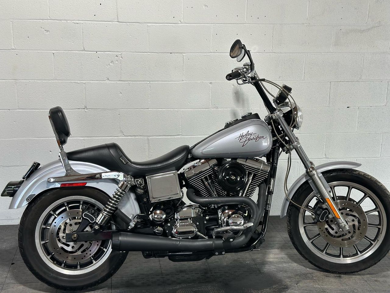 2000 FXDL