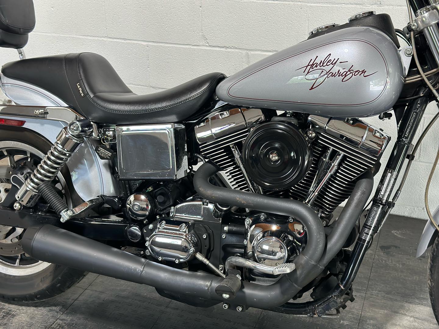 2000 FXDL