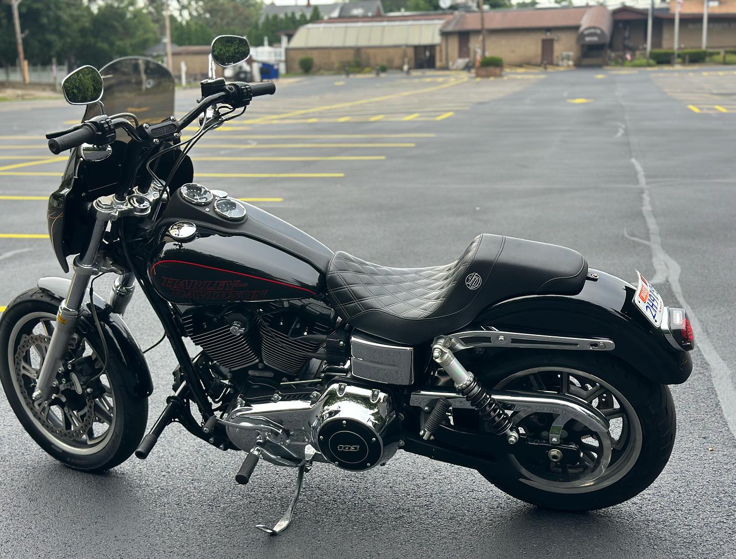 2016 FXDL