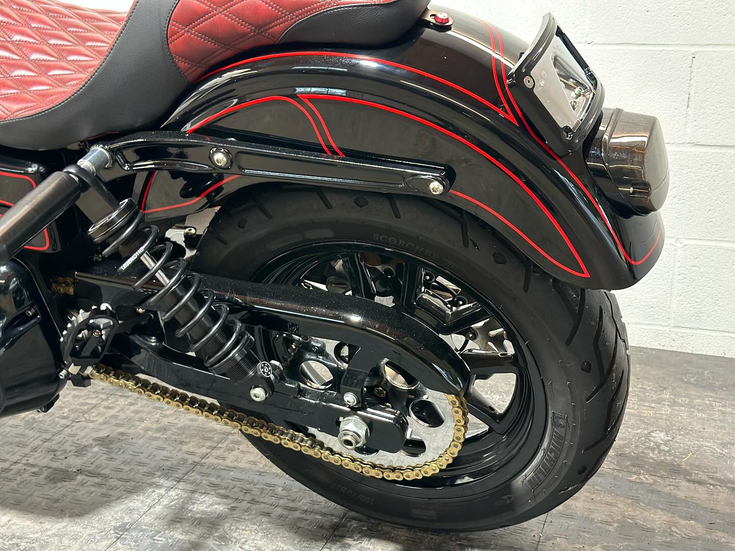 2015 FXDL