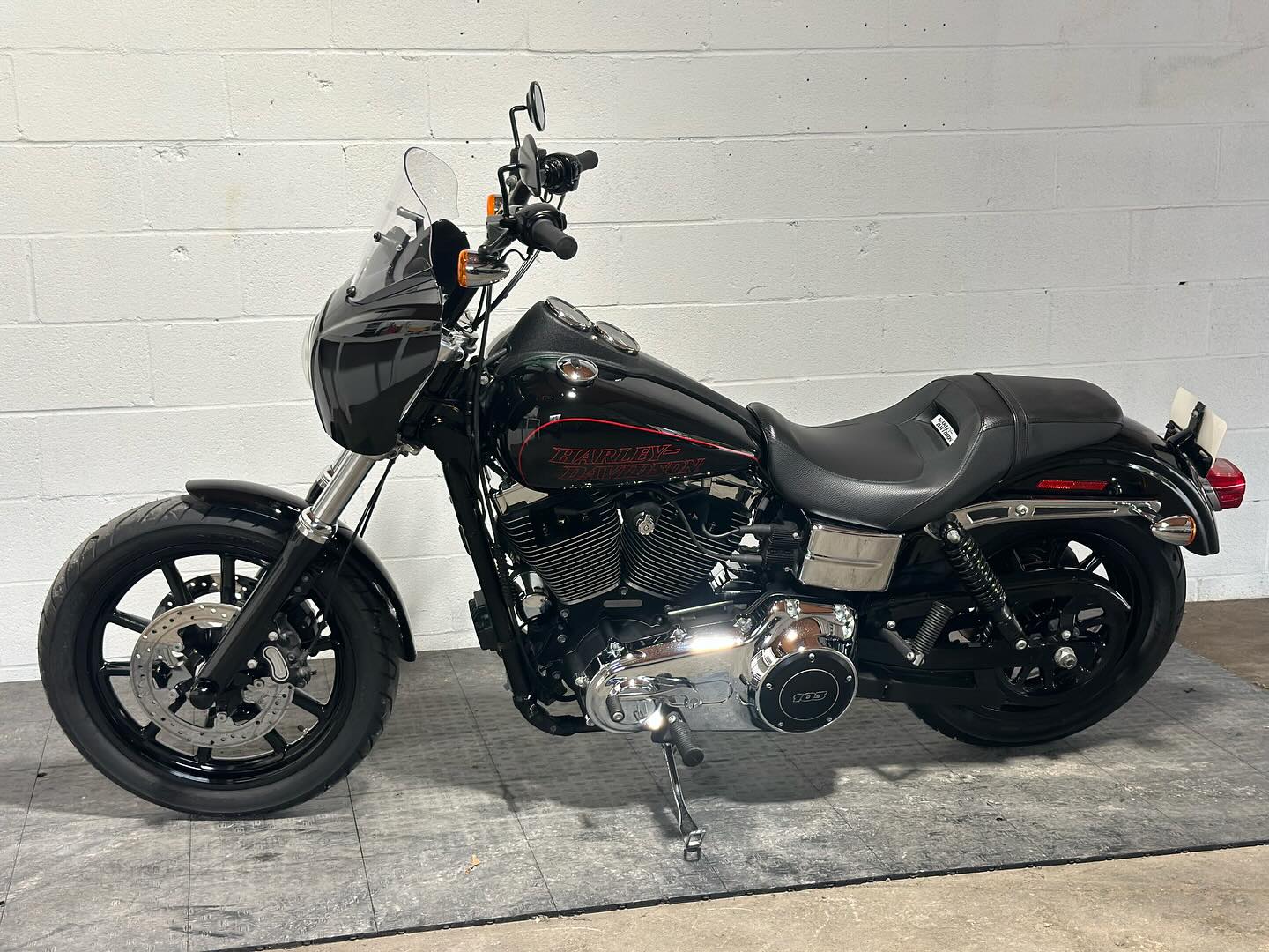 2014 FXDL