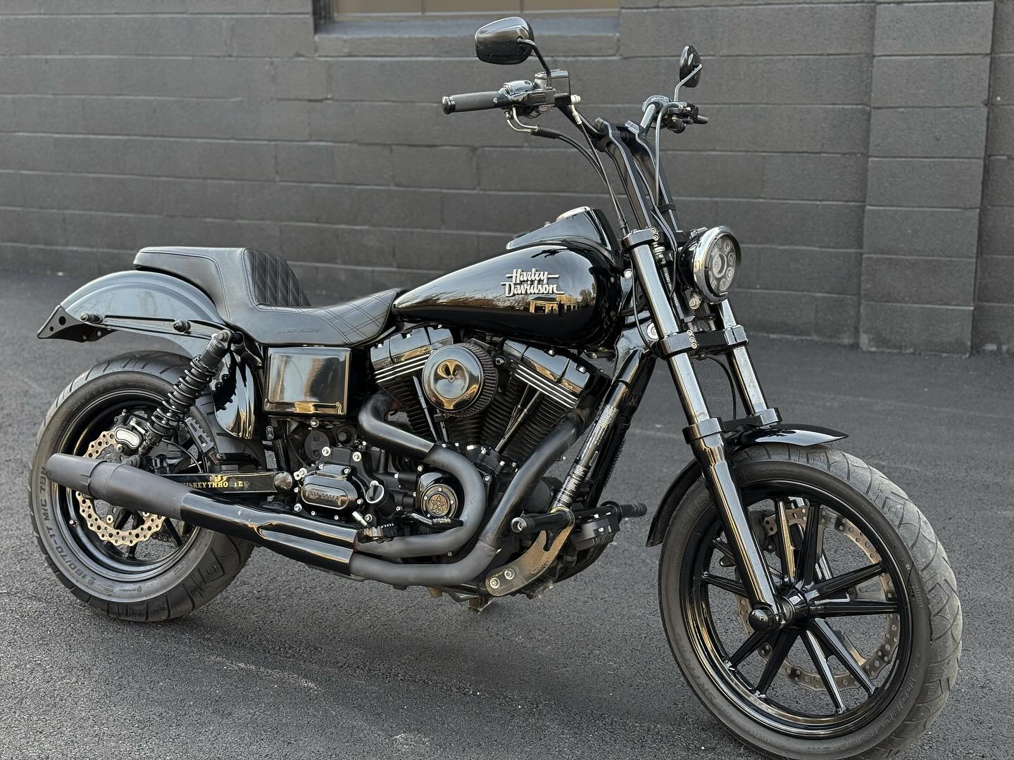 2017 FXDB