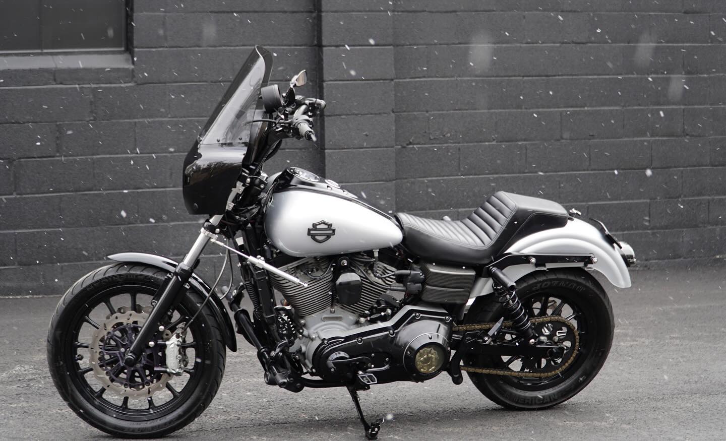 2005 FXDi