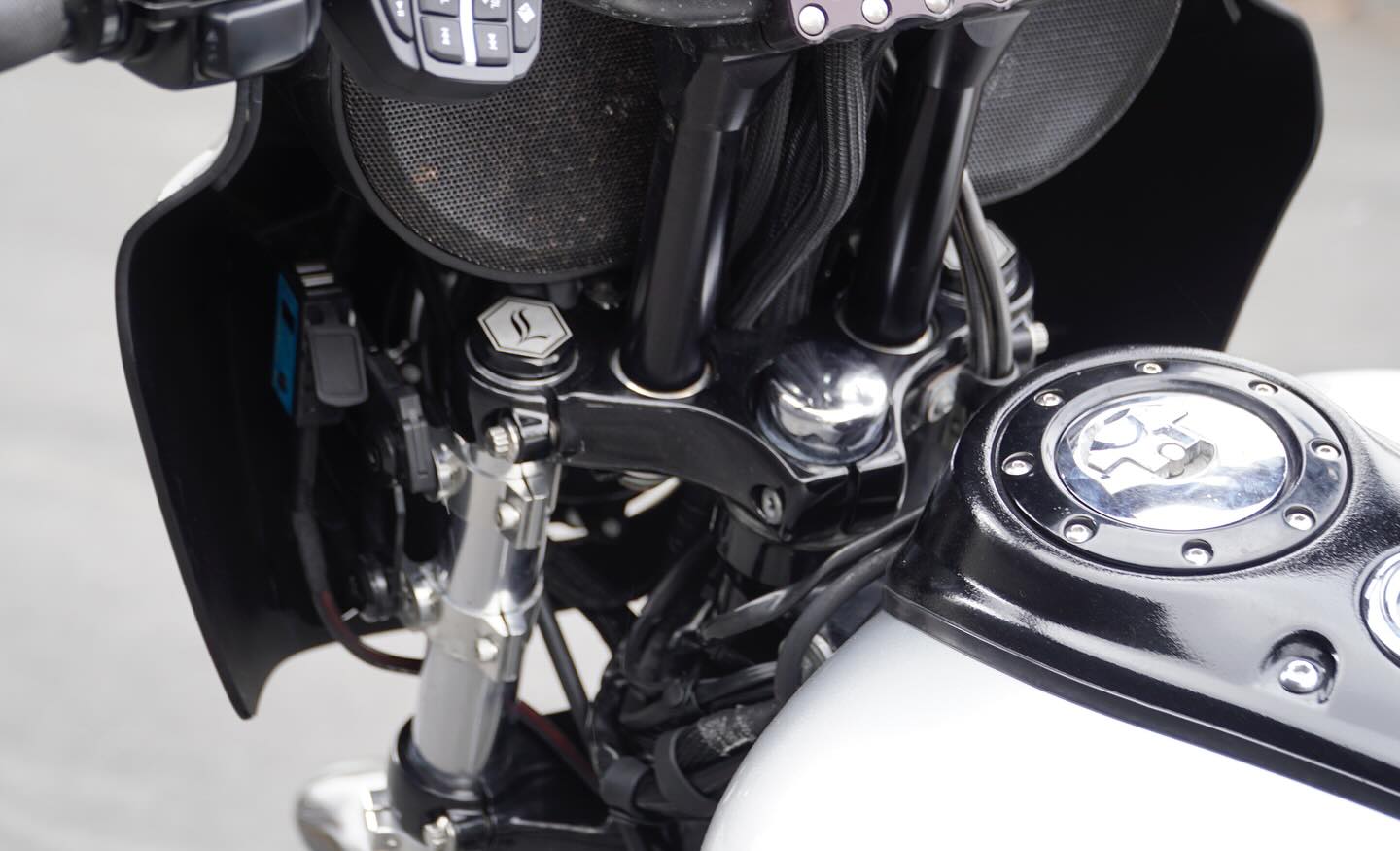 2005 FXDi
