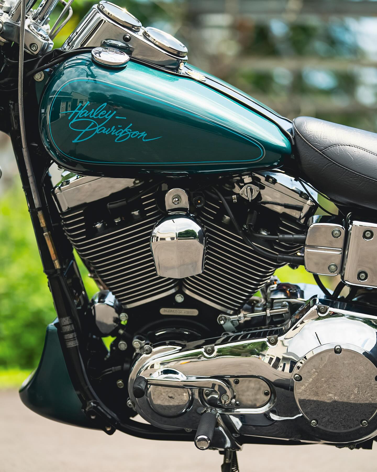 2000 FXDL