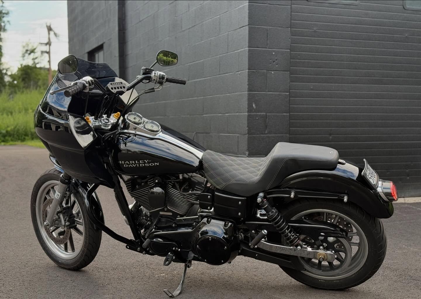 2009 FXDL