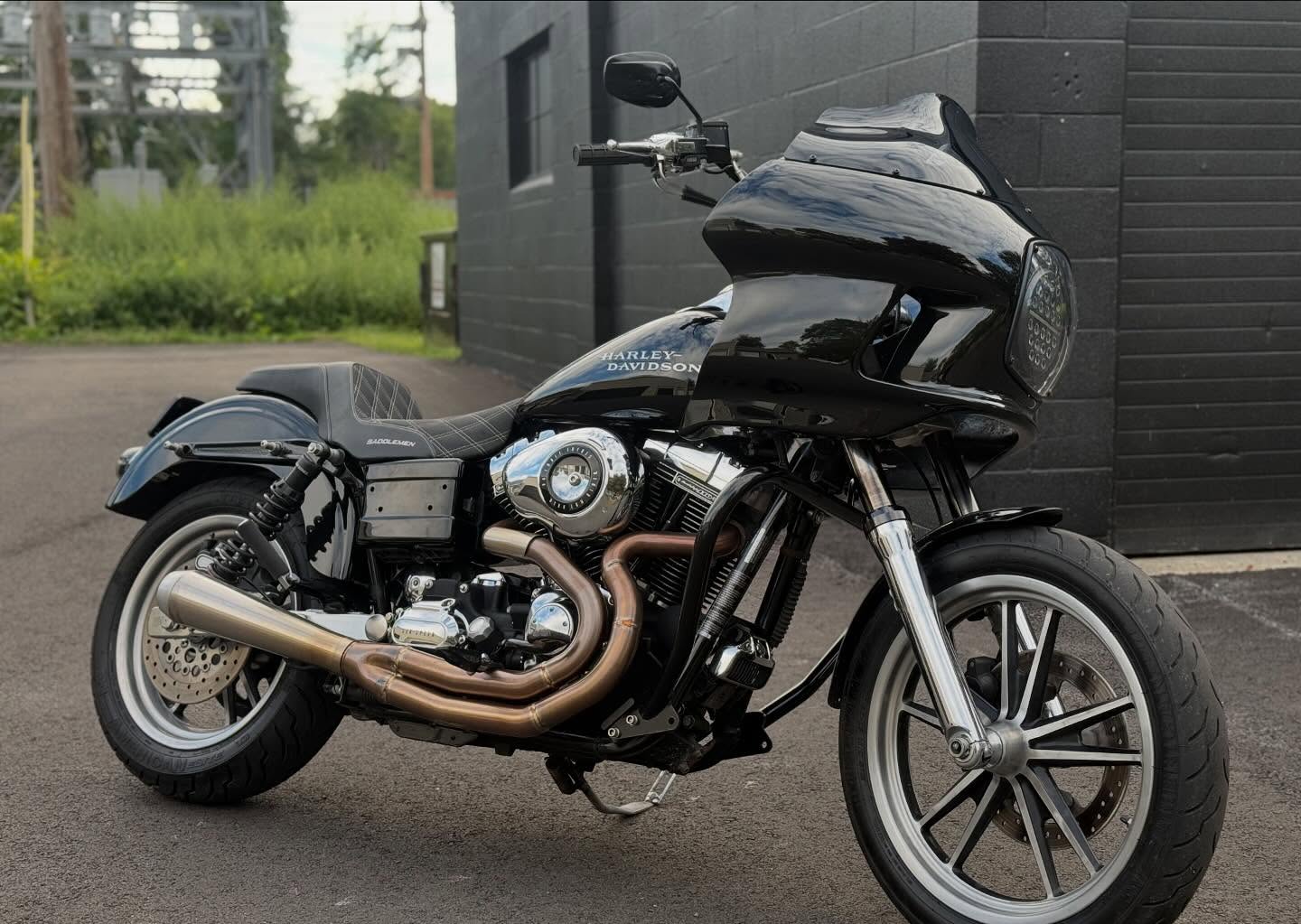 2009 FXDL