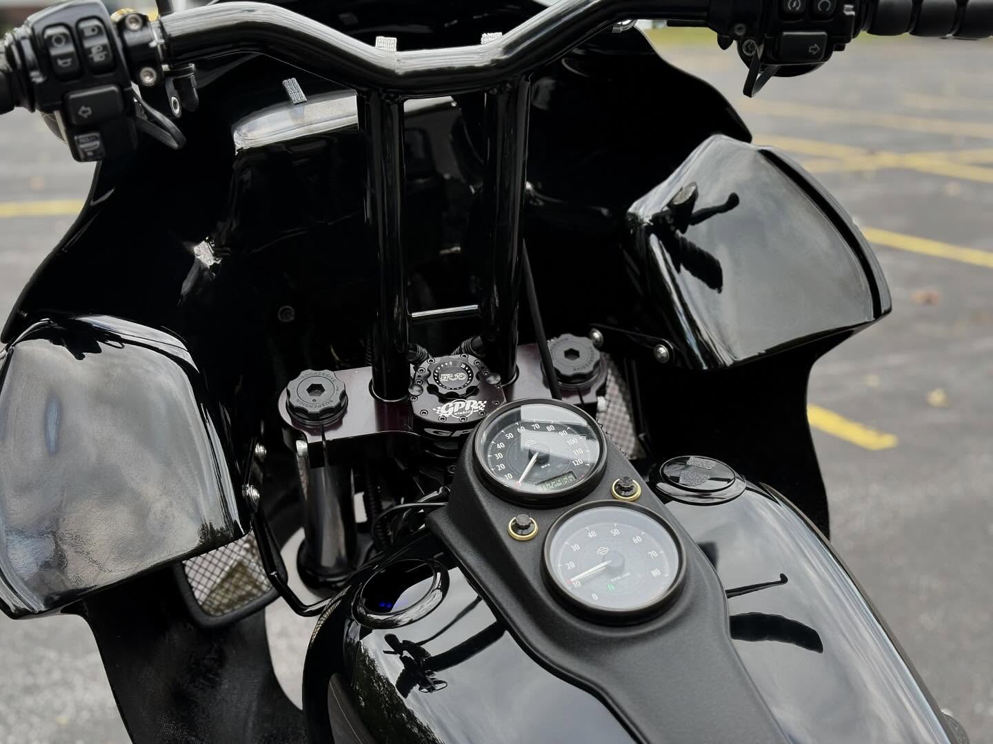 2016 FXDLS