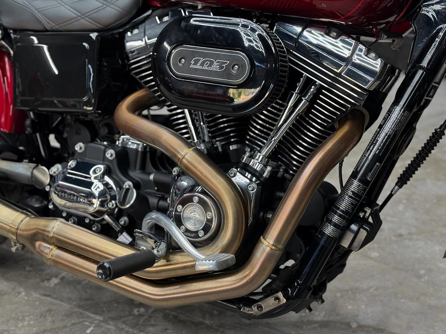 2017 FXDL