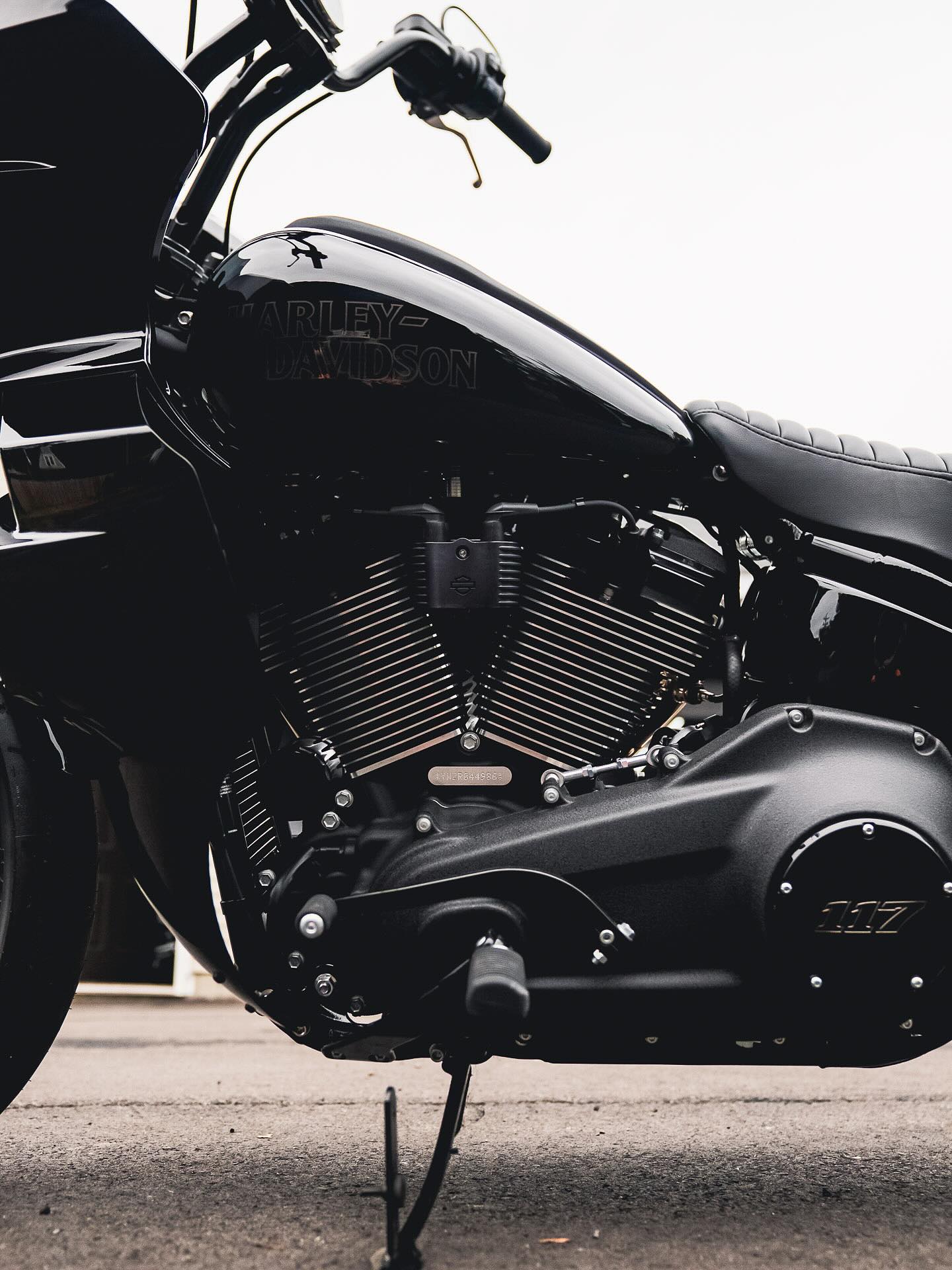 2024 FXLRS/ST