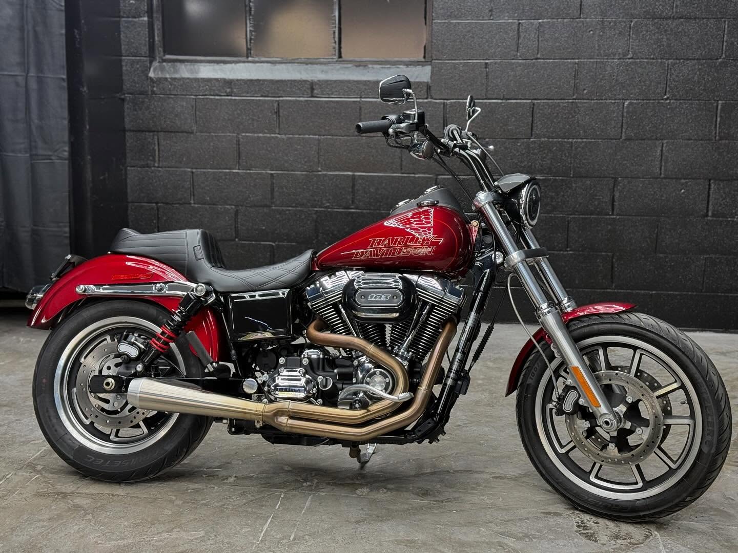 2017 FXDL