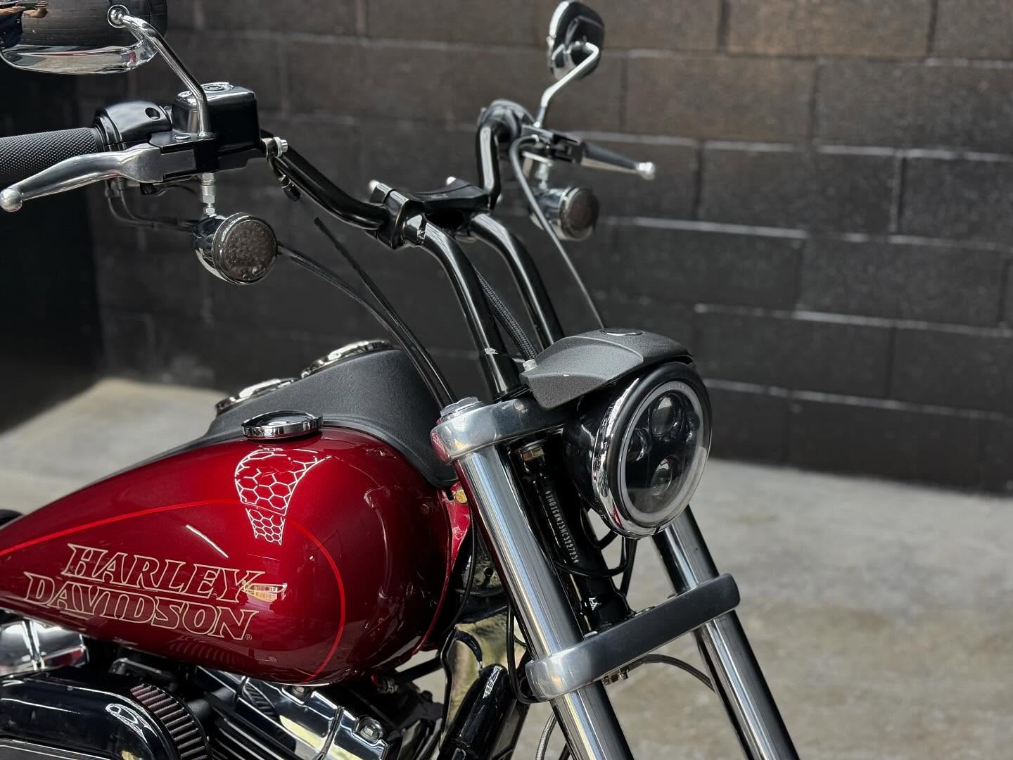 2017 FXDL