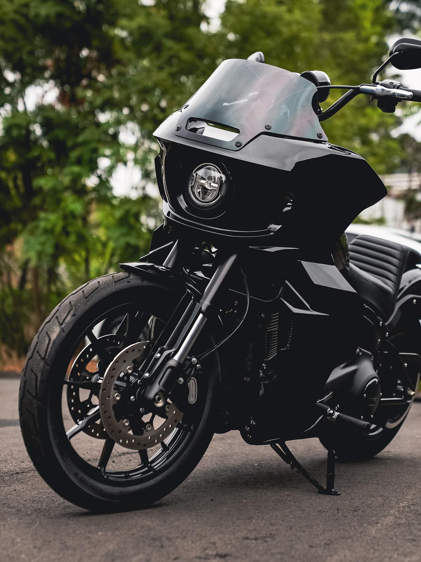 2024 FXLRS/ST