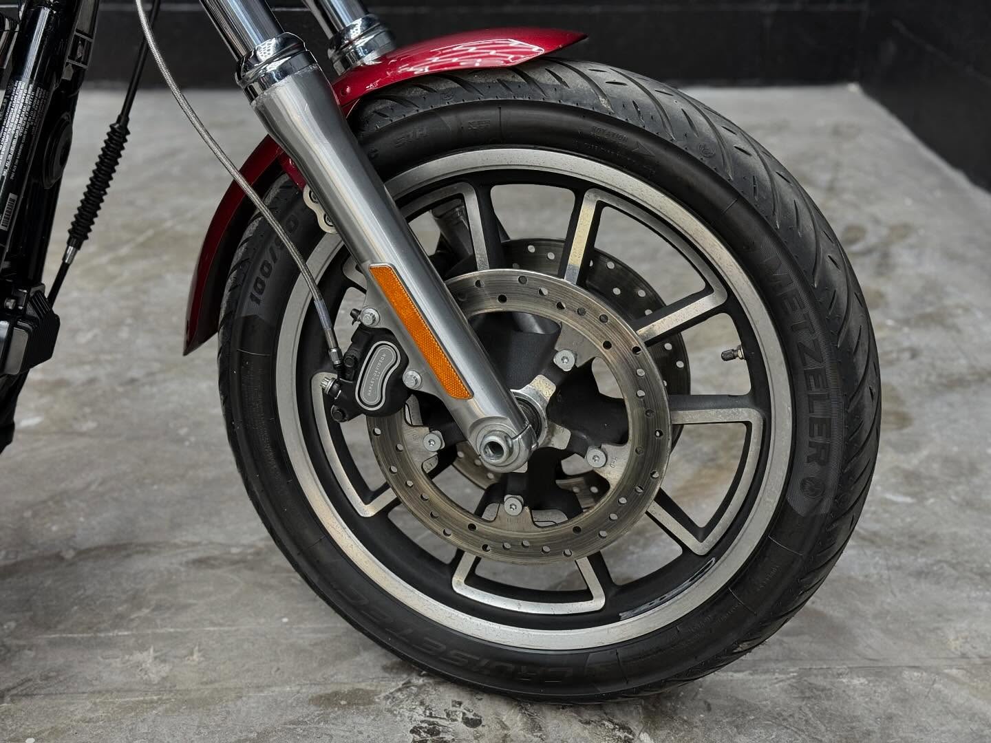 2017 FXDL