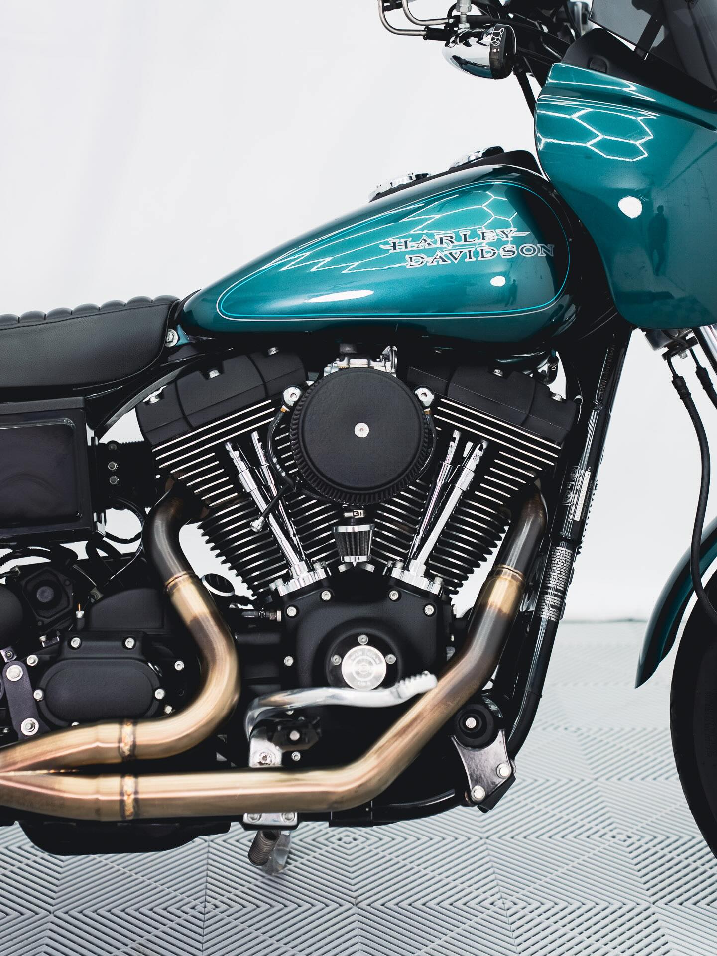 2002 FXDXT SUEDE GREEN – Frasermoto