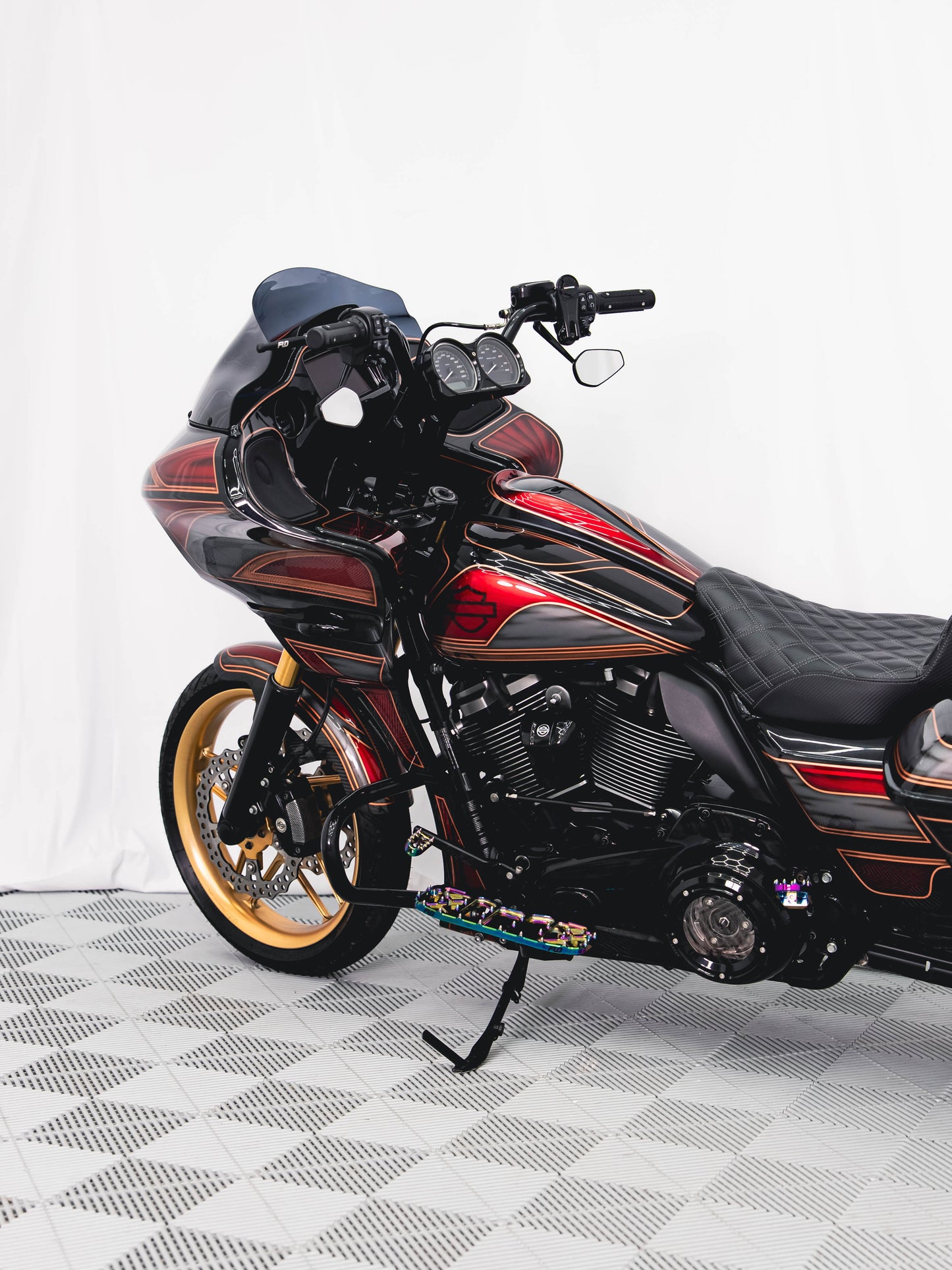 2022 ROAD GLIDE ST MOONSHINE HP