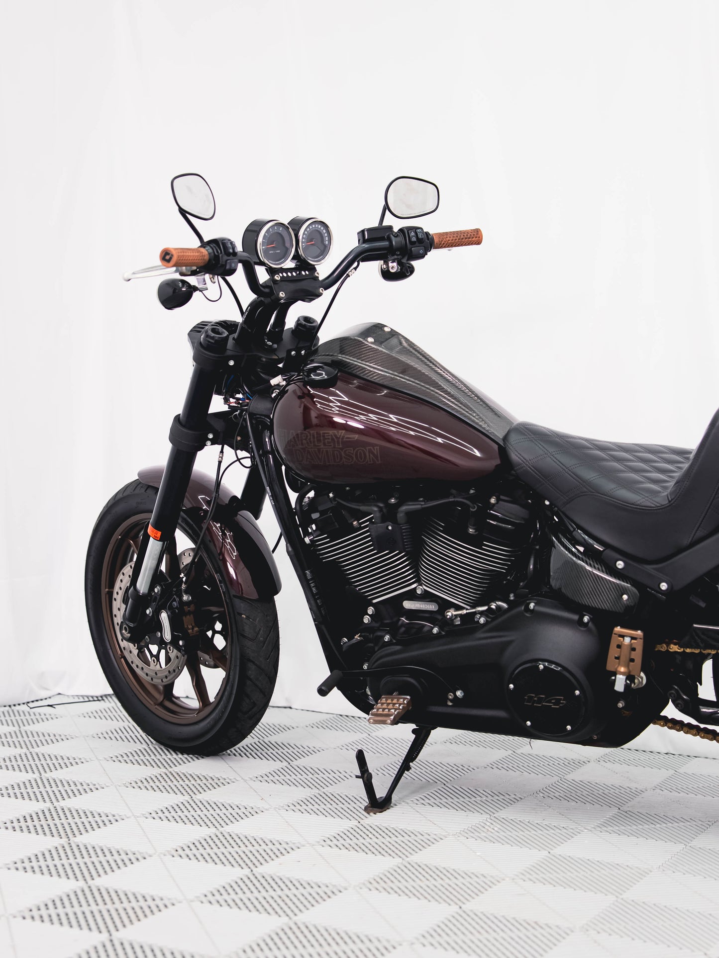 2021 LOW RIDER S CRIMSON RED
