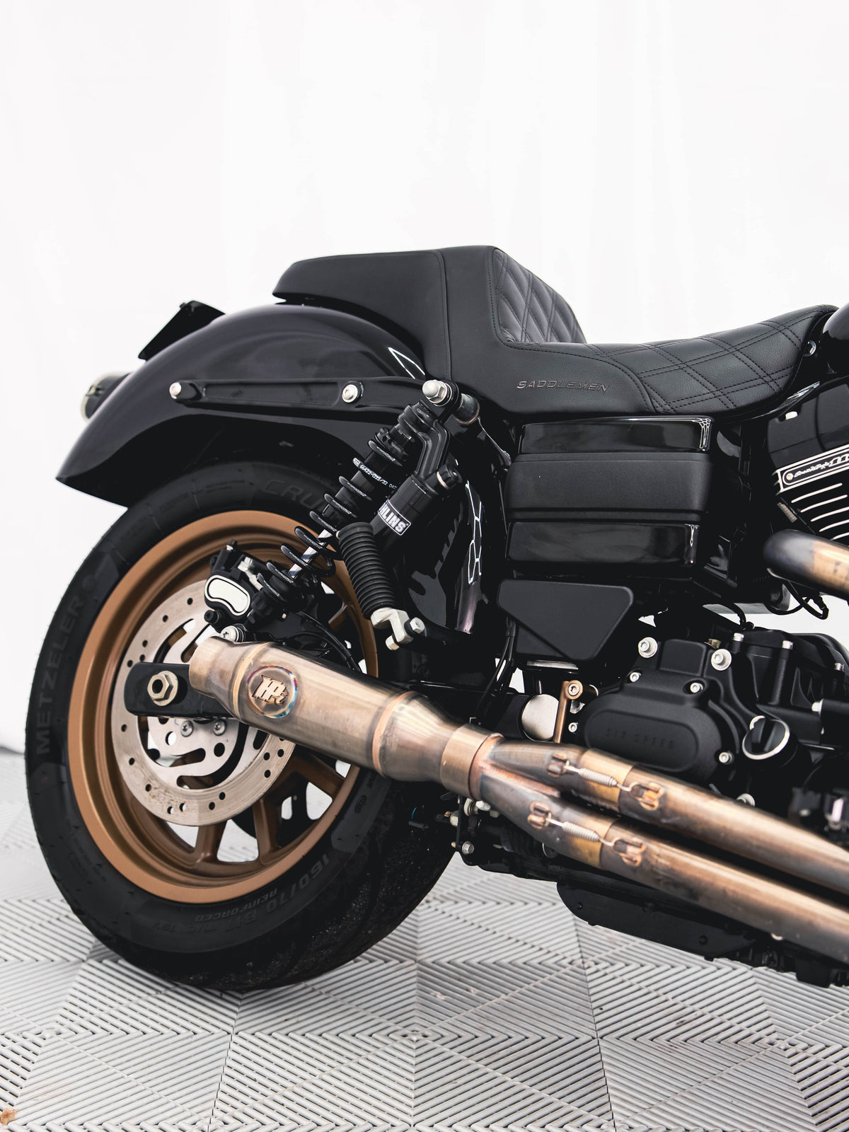 2017 FXDLS