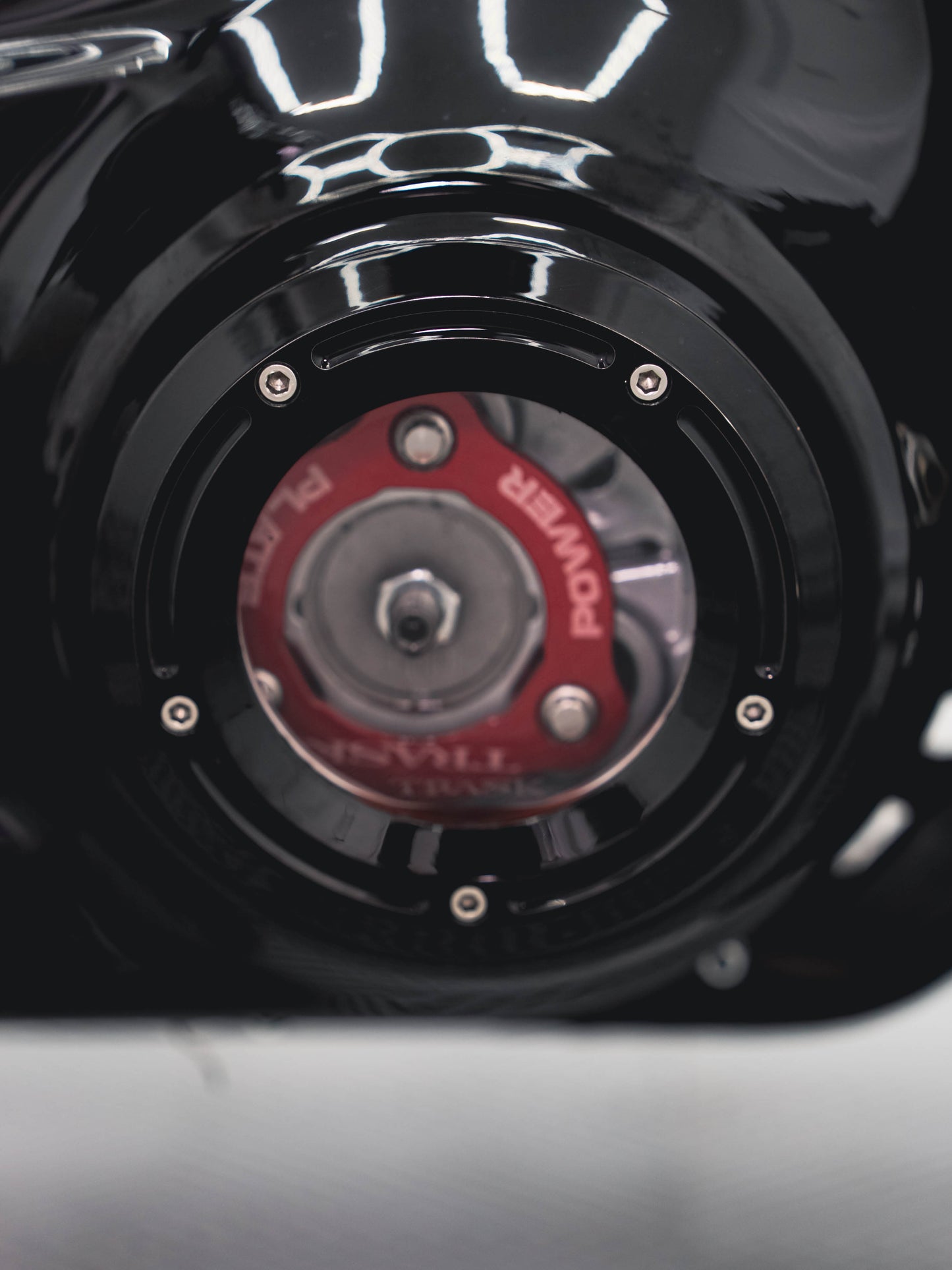 2019 FXDR 182HP/164TQ CARBON WHEELS